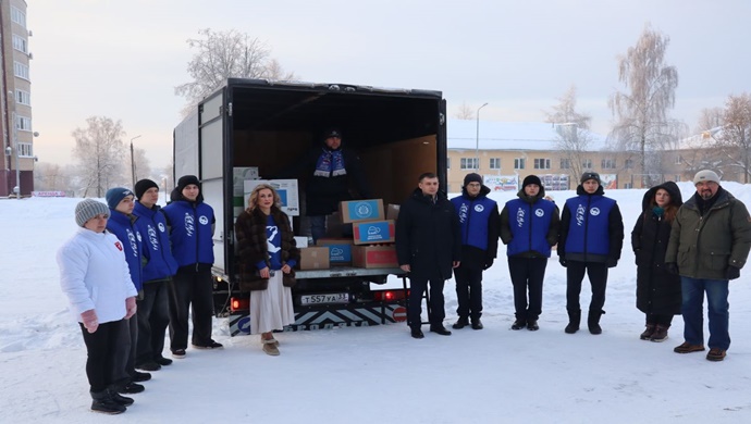 «Единая Россия» передала гуманитарную помощь военному госпиталю во Владимире